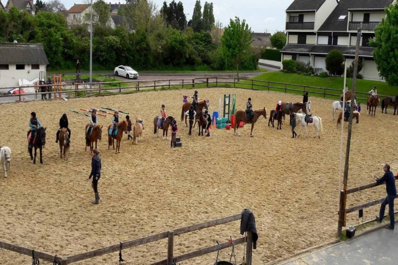 La Tete Dans Les Nuages, Les Pieds Dans L'Eau Apartment Courseulles-sur-Mer Exterior foto